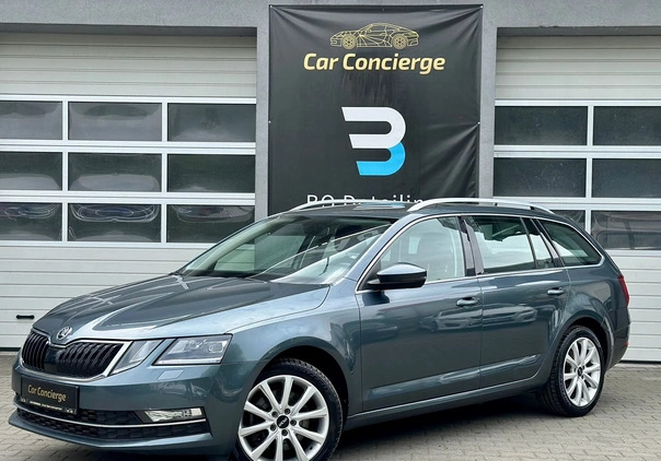 Skoda Octavia cena 69900 przebieg: 164800, rok produkcji 2019 z Tuchów małe 352